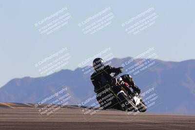 media/Nov-06-2023-Moto Forza (Mon) [[ce023d0744]]/3-Intermediate Group/Session 5 (Turn 9)/